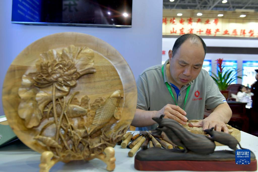 99棋牌游戏